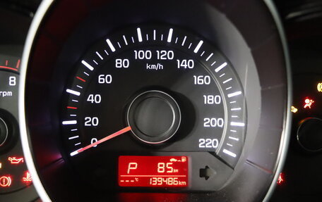 KIA Rio III рестайлинг, 2015 год, 929 990 рублей, 16 фотография