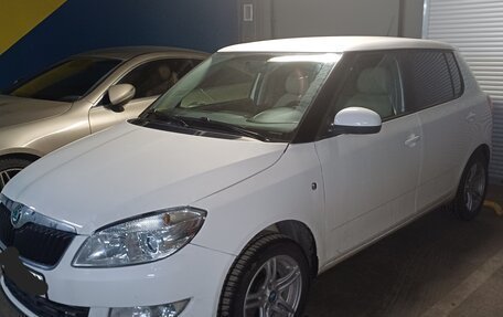 Skoda Fabia II, 2011 год, 850 000 рублей, 2 фотография