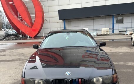 BMW 5 серия, 2001 год, 800 000 рублей, 2 фотография