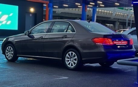 Mercedes-Benz E-Класс, 2014 год, 2 100 000 рублей, 2 фотография