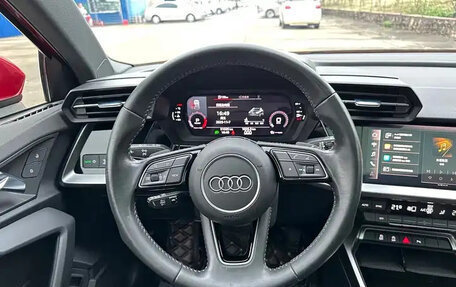 Audi A3, 2021 год, 2 300 000 рублей, 13 фотография