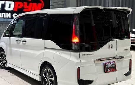 Honda Stepwgn IV, 2015 год, 1 997 000 рублей, 7 фотография