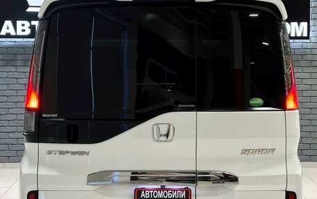 Honda Stepwgn IV, 2015 год, 1 997 000 рублей, 6 фотография