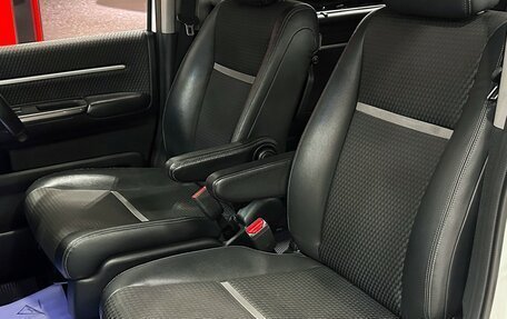 Honda Stepwgn IV, 2015 год, 1 997 000 рублей, 17 фотография