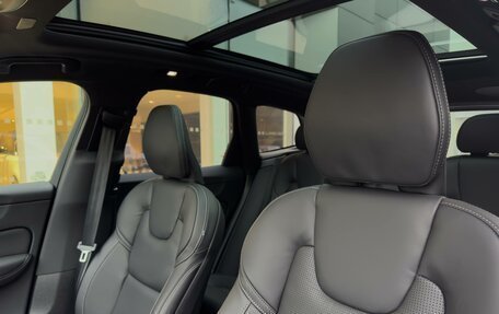 Volvo XC60 II, 2025 год, 9 990 000 рублей, 12 фотография