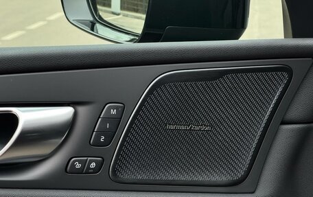 Volvo XC60 II, 2025 год, 9 990 000 рублей, 16 фотография