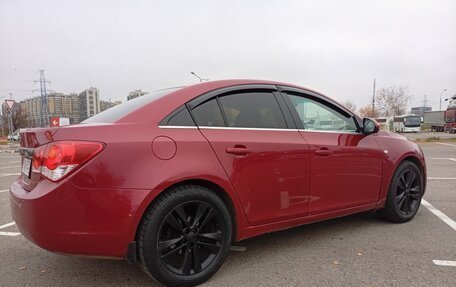 Chevrolet Cruze II, 2011 год, 547 000 рублей, 3 фотография