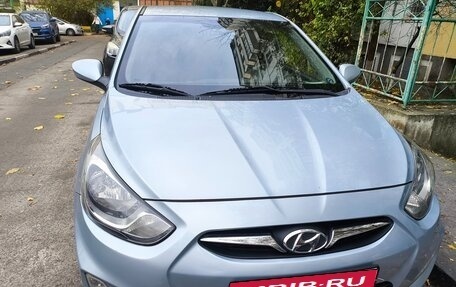 Hyundai Solaris II рестайлинг, 2012 год, 770 000 рублей, 2 фотография