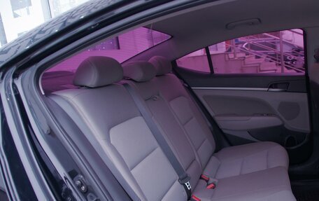 Hyundai Elantra VI рестайлинг, 2017 год, 1 589 000 рублей, 9 фотография