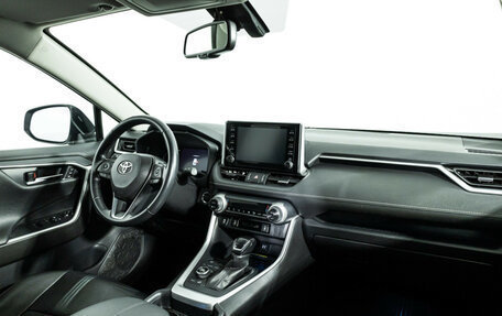 Toyota RAV4, 2020 год, 3 399 898 рублей, 9 фотография