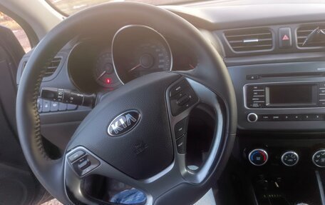 KIA Rio III рестайлинг, 2015 год, 950 000 рублей, 9 фотография