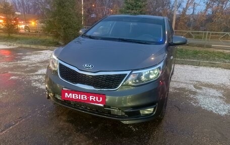 KIA Rio III рестайлинг, 2015 год, 950 000 рублей, 24 фотография