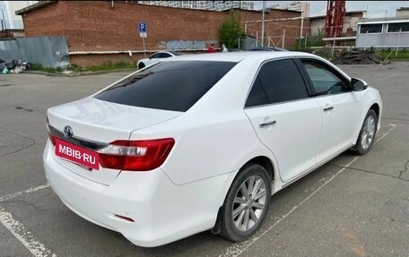Toyota Camry, 2013 год, 1 650 000 рублей, 2 фотография