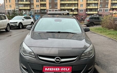 Opel Astra J, 2013 год, 990 000 рублей, 1 фотография