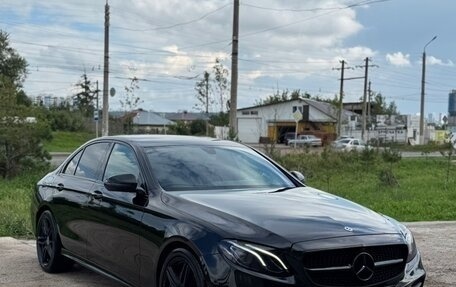 Mercedes-Benz E-Класс, 2018 год, 3 856 000 рублей, 9 фотография