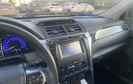 Toyota Camry, 2016 год, 1 770 000 рублей, 11 фотография