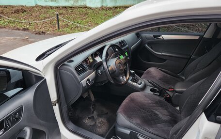 Volkswagen Jetta VI, 2013 год, 970 000 рублей, 10 фотография