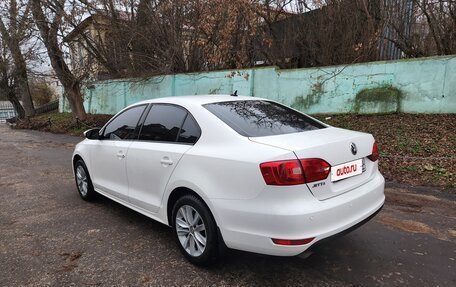 Volkswagen Jetta VI, 2013 год, 970 000 рублей, 7 фотография