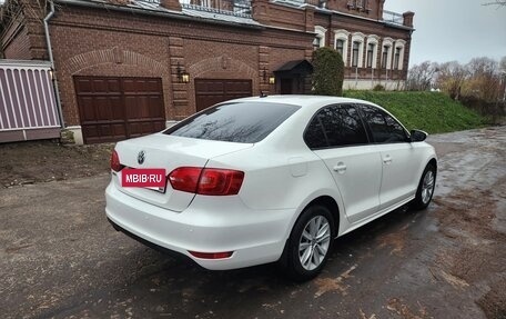 Volkswagen Jetta VI, 2013 год, 970 000 рублей, 5 фотография