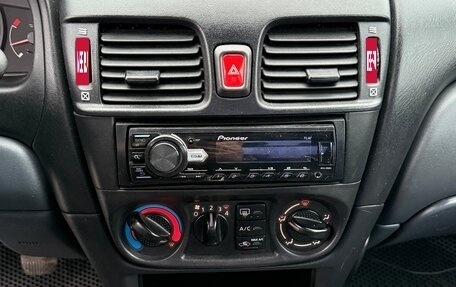 Nissan Almera, 2005 год, 440 000 рублей, 13 фотография