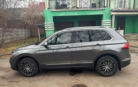 Volkswagen Tiguan II, 2021 год, 3 550 000 рублей, 12 фотография