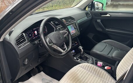 Volkswagen Tiguan II, 2021 год, 3 550 000 рублей, 14 фотография