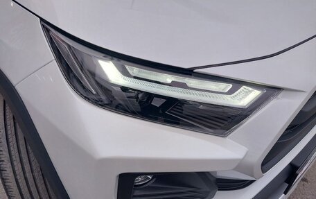 Toyota RAV4, 2025 год, 4 300 000 рублей, 5 фотография