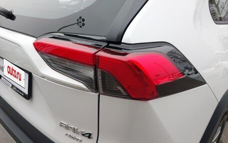 Toyota RAV4, 2025 год, 4 300 000 рублей, 8 фотография