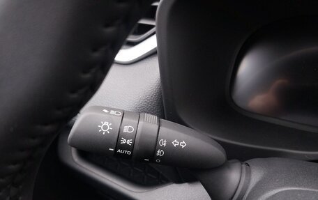 Toyota RAV4, 2025 год, 4 300 000 рублей, 28 фотография