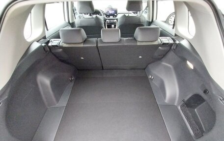 Toyota RAV4, 2025 год, 4 300 000 рублей, 29 фотография