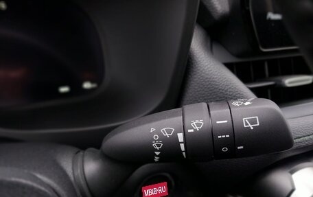 Toyota RAV4, 2025 год, 4 300 000 рублей, 25 фотография