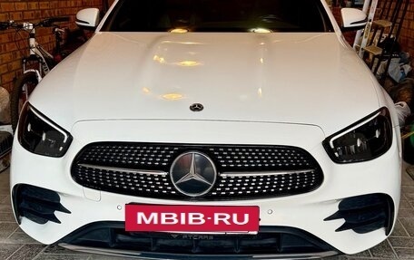 Mercedes-Benz E-Класс, 2020 год, 5 000 000 рублей, 24 фотография