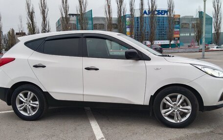 Hyundai ix35 I рестайлинг, 2013 год, 1 150 000 рублей, 10 фотография