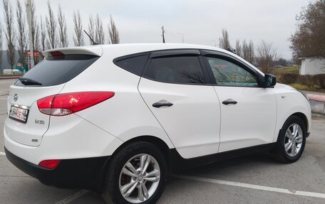 Hyundai ix35 I рестайлинг, 2013 год, 1 150 000 рублей, 9 фотография