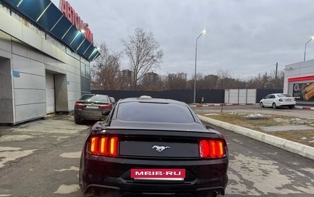 Ford Mustang VI рестайлинг, 2017 год, 2 200 000 рублей, 5 фотография