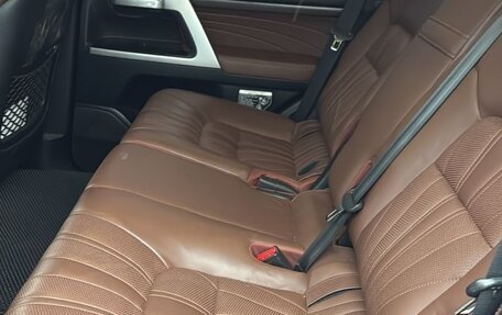 Toyota Land Cruiser 200, 2020 год, 6 500 000 рублей, 6 фотография