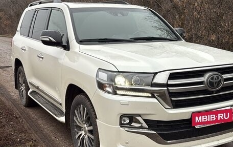 Toyota Land Cruiser 200, 2020 год, 6 500 000 рублей, 5 фотография