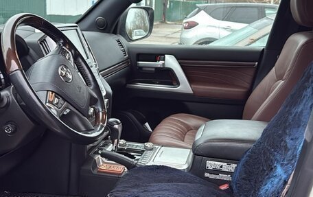 Toyota Land Cruiser 200, 2020 год, 6 500 000 рублей, 10 фотография