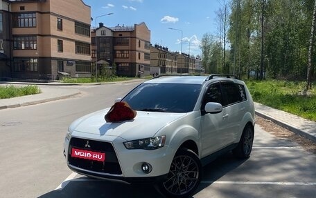 Mitsubishi Outlander III рестайлинг 3, 2011 год, 1 420 000 рублей, 1 фотография