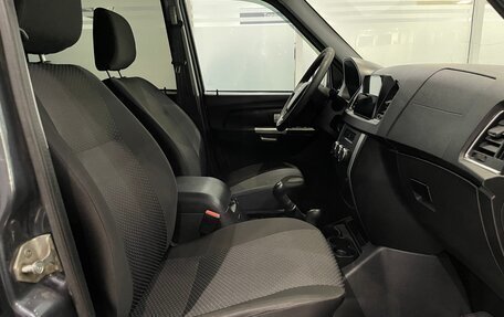 ЛуАЗ Patriot, 2018 год, 805 000 рублей, 12 фотография