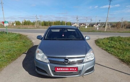 Opel Astra H, 2011 год, 435 000 рублей, 1 фотография