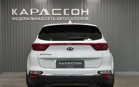 KIA Sportage IV рестайлинг, 2021 год, 1 700 000 рублей, 4 фотография