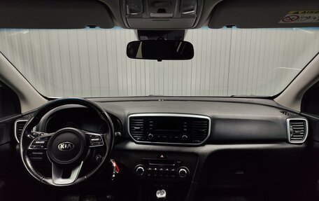 KIA Sportage IV рестайлинг, 2021 год, 1 700 000 рублей, 8 фотография