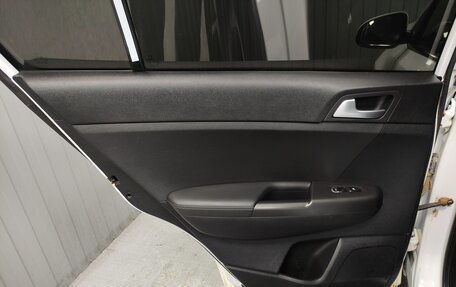 KIA Sportage IV рестайлинг, 2021 год, 1 700 000 рублей, 15 фотография