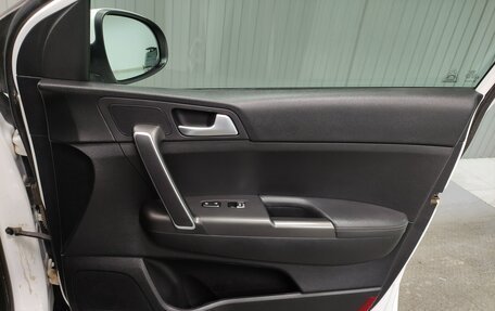 KIA Sportage IV рестайлинг, 2021 год, 1 700 000 рублей, 16 фотография