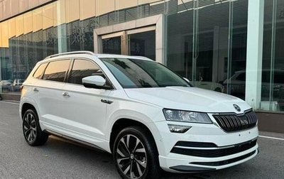 Skoda Karoq I, 2022 год, 2 300 000 рублей, 1 фотография