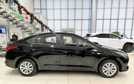 Hyundai Solaris II рестайлинг, 2021 год, 1 350 000 рублей, 5 фотография