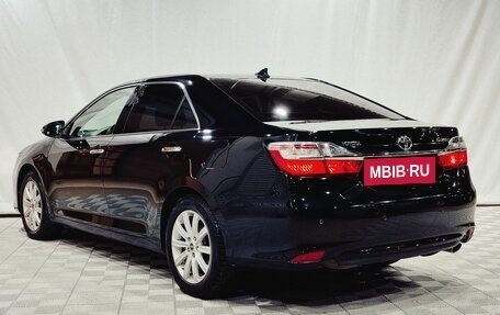 Toyota Camry, 2017 год, 2 550 000 рублей, 7 фотография