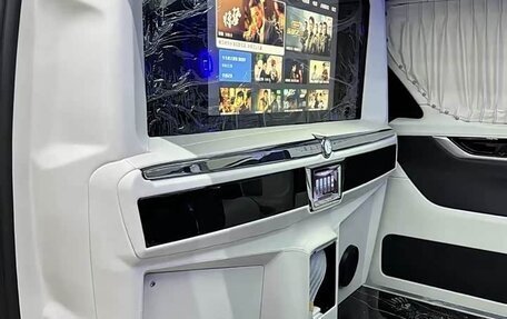 Mercedes-Benz Vito, 2021 год, 6 790 000 рублей, 10 фотография