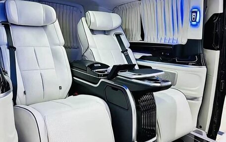 Mercedes-Benz Vito, 2021 год, 6 790 000 рублей, 17 фотография